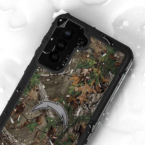 NFL Los Angeles Chargers Realtree Xtra Green Camo Galaxy S23 Waterproof Case