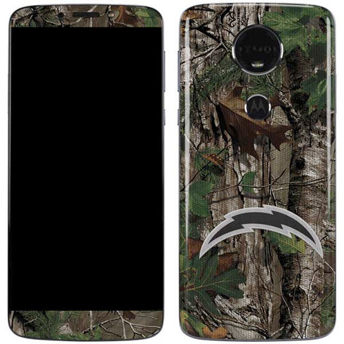NFL Los Angeles Chargers Realtree Xtra Green Camo Moto E5 Plus Skin