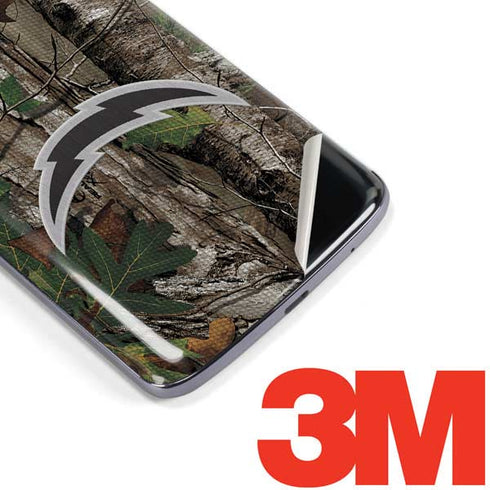 NFL Los Angeles Chargers Realtree Xtra Green Camo Moto E5 Plus Skin
