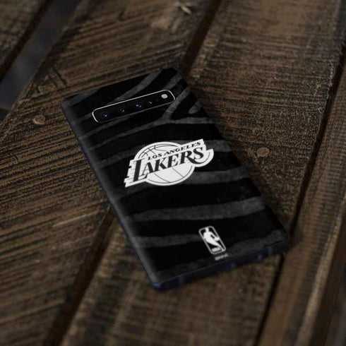 NBA Los Angeles Lakers Black Animal Print Galaxy S10 Skin