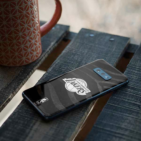 NBA Los Angeles Lakers Black Animal Print Galaxy S10e Skin