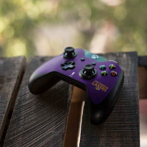 NBA Los Angeles Lakers Standard - Purple Xbox One Controller Skin