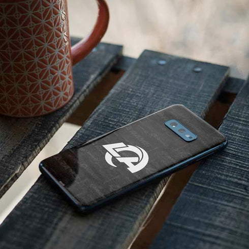 NFL Los Angeles Rams Black & White Galaxy S10e Skin