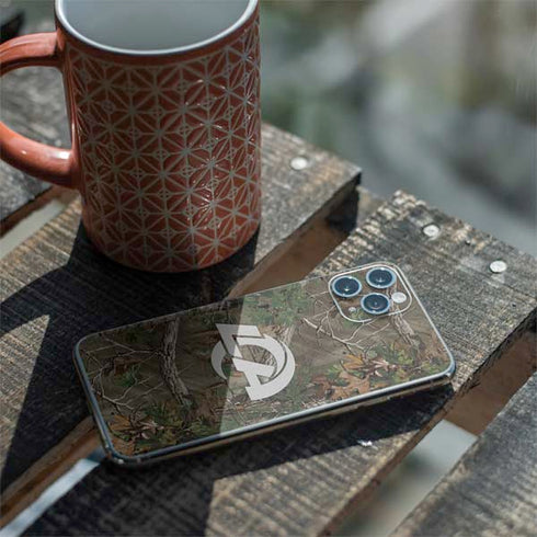 NFL Los Angeles Rams Realtree Xtra Green Camo iPhone 11 Pro Skin