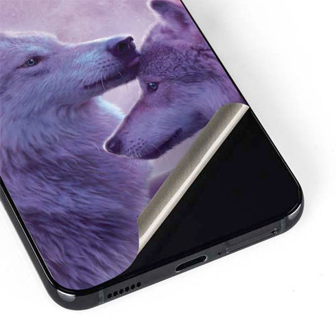Vincent Hie Loving Wolves Galaxy S22 Plus Skin