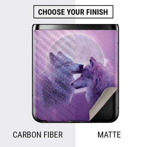 Vincent Hie Loving Wolves Galaxy Z Flip Skin