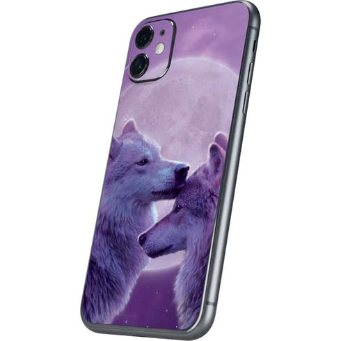 Vincent Hie Loving Wolves iPhone 11 Skin