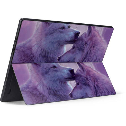 Vincent Hie Loving Wolves Surface Pro 7 Skin