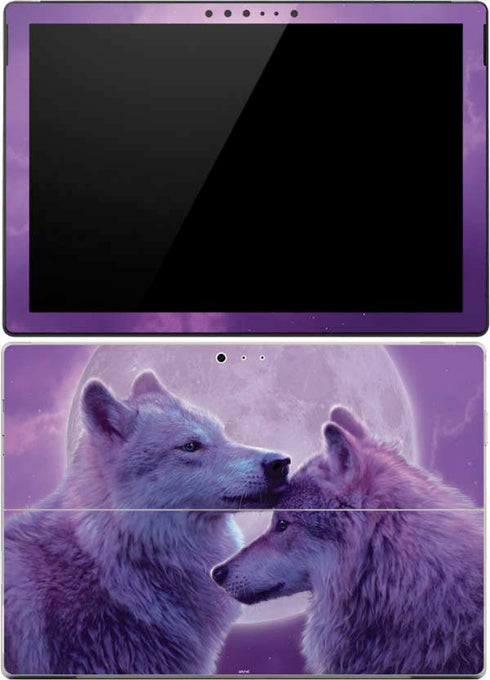 Vincent Hie Loving Wolves Surface Pro (2017) Skin