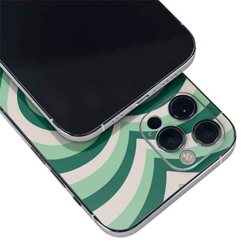 Lucky Heart Pattern iPhone 12 Pro Max Skin