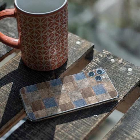 Lumber Grid iPhone 11 Pro Max Skin