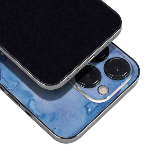 Mandala Symmetry iPhone 15 Pro Skin