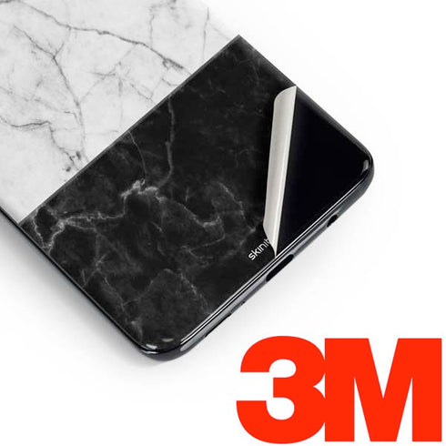Marble Split Galaxy S10 Skin