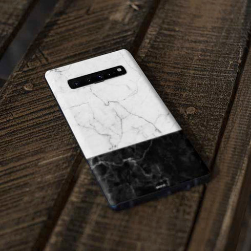 Marble Split Galaxy S10 Skin