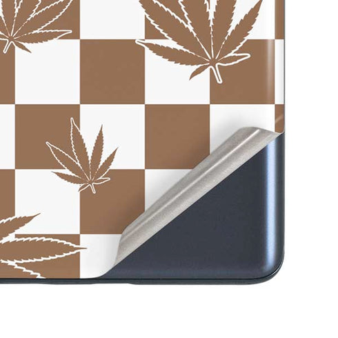 Marijuana Brown Checkered Galaxy S20 Fan Edition Skin