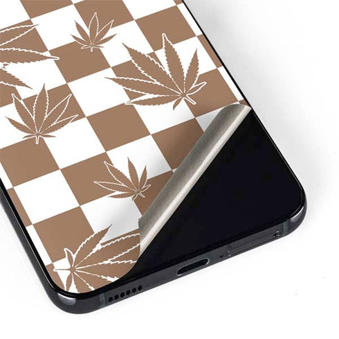 Marijuana Brown Checkered Galaxy S22 Skin