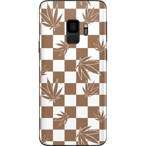 Marijuana Brown Checkered Galaxy S9 Skin