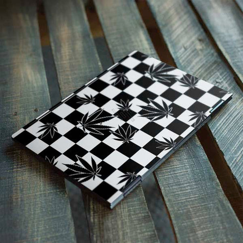 Marijuana Checkered HP Envy Skin