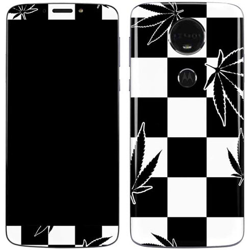 Marijuana Checkered Moto E5 Plus Skin