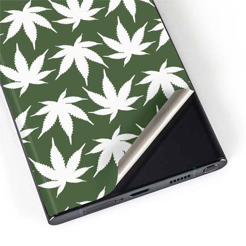 Marijuana Leaf White Pattern Galaxy S22 Ultra Skin