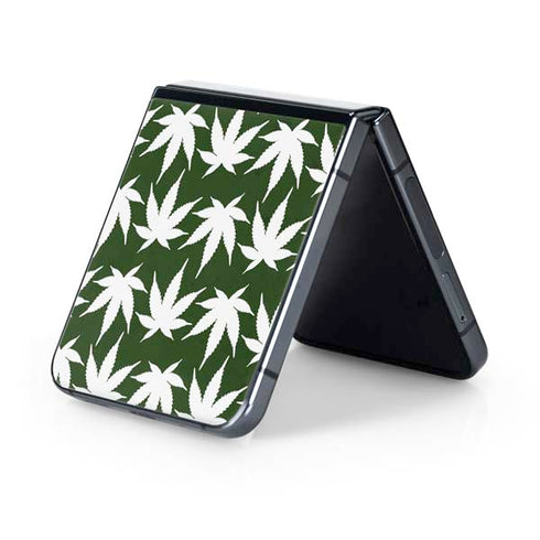 Marijuana Leaf White Pattern Galaxy Z Flip5 5G Skin
