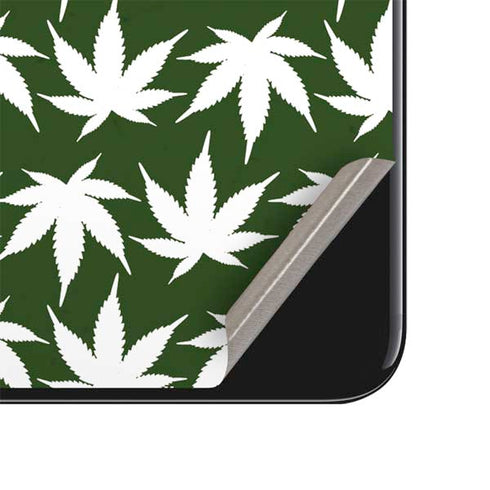 Marijuana Leaf White Pattern iPhone SE (2nd & 3rd Gen) Skin
