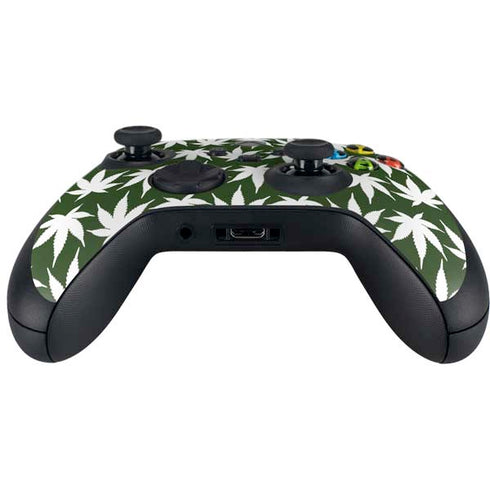 Marijuana Leaf White Pattern Xbox Series X Controller Skin