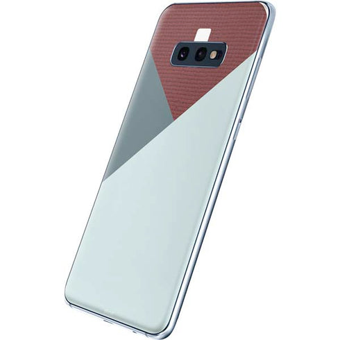 Marsala Triangle Shapes Galaxy S10e Skin