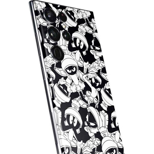 Looney Tunes Marvin Super Sized Pattern Galaxy S22 Ultra Skin
