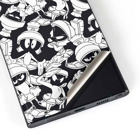 Looney Tunes Marvin Super Sized Pattern Galaxy S22 Ultra Skin