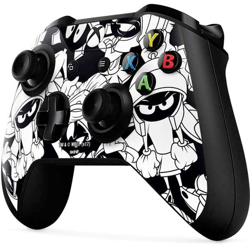 Looney Tunes Marvin Super Sized Pattern Xbox One X Controller Skin