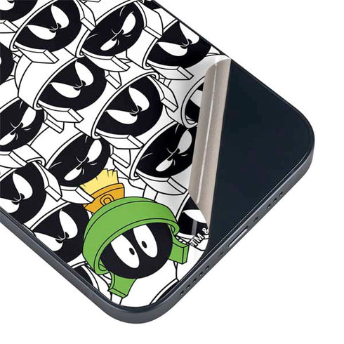 Looney Tunes Marvin the Martian Super Sized iPhone 14 Skin