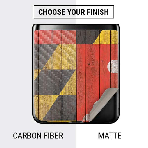 Maryland Flag Dark Wood Galaxy Z Flip Skin