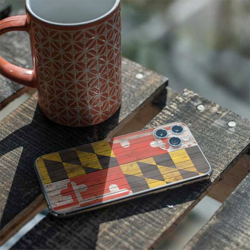 Maryland Flag Dark Wood iPhone 11 Pro Skin