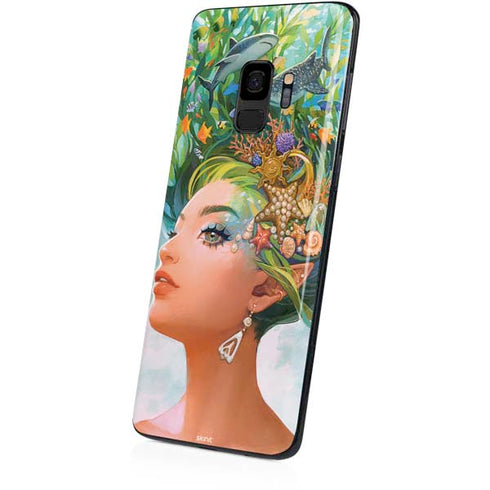 Mermaid with Sea Stars in Her Hair by Ivy Dolamore Galaxy S9 Skin