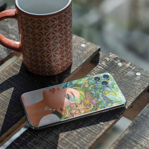 Mermaid with Sea Stars in Her Hair by Ivy Dolamore iPhone 11 Pro Max Skin