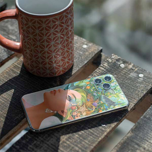 Mermaid with Sea Stars in Her Hair by Ivy Dolamore iPhone 11 Pro Skin