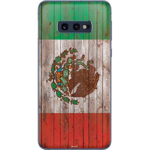 Mexican Flag Dark Wood Galaxy S10e Skin