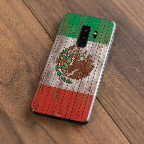 Mexican Flag Dark Wood Galaxy S9 Plus Skin