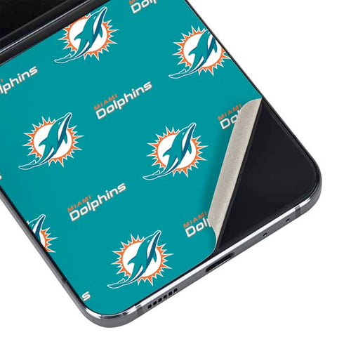 NFL Miami Dolphins Blitz Series Galaxy Z Flip5 5G Skin