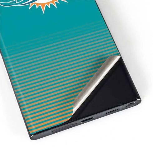 NFL Miami Dolphins Breakaway Galaxy S22 Ultra Skin