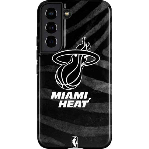 NBA Miami Heat Black Animal Print Galaxy S22 Pro Case