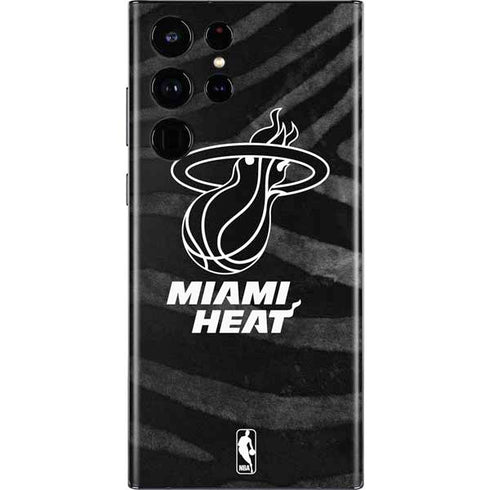 NBA Miami Heat Black Animal Print Galaxy S22 Ultra Skin
