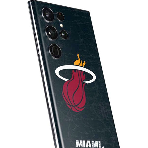 NBA Miami Heat Black Partial Logo Galaxy S22 Ultra Skin