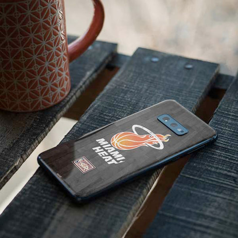 NBA Miami Heat Hardwood Classics Galaxy S10e Skin