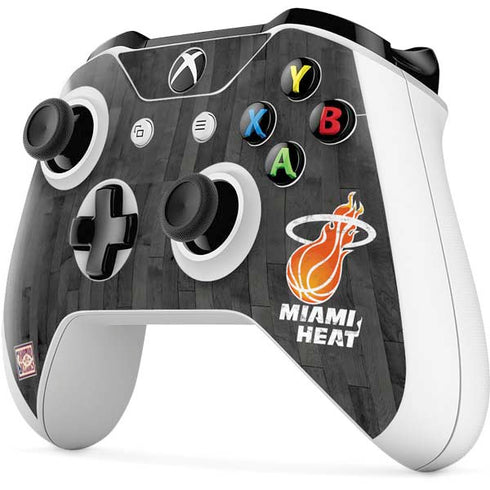 NBA Miami Heat Hardwood Classics Xbox One S All-Digital Edition Bundle Skin