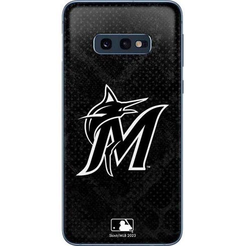 MLB Miami Marlins Dark Wash Galaxy S10e Skin