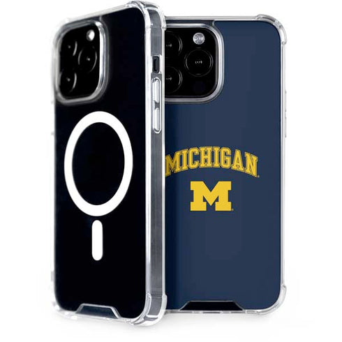 University of Michigan M iPhone 15 Pro Max MagSafe Case