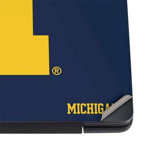 University of Michigan M Logo Dell Vostro Skin
