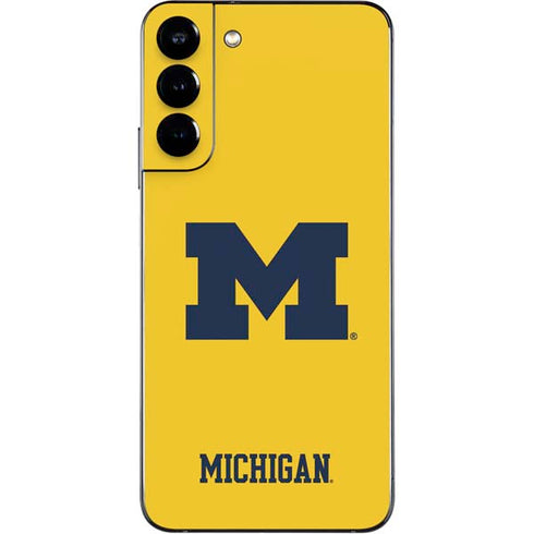 University of Michigan M Logo Yellow Galaxy S22 Plus Skin